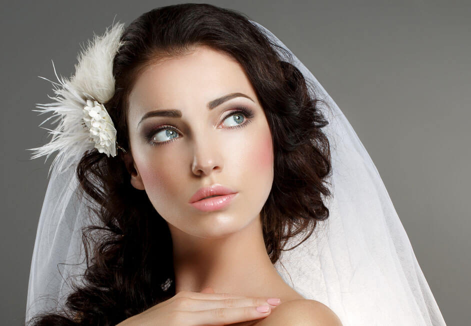 Beautiful hairstyles with veil